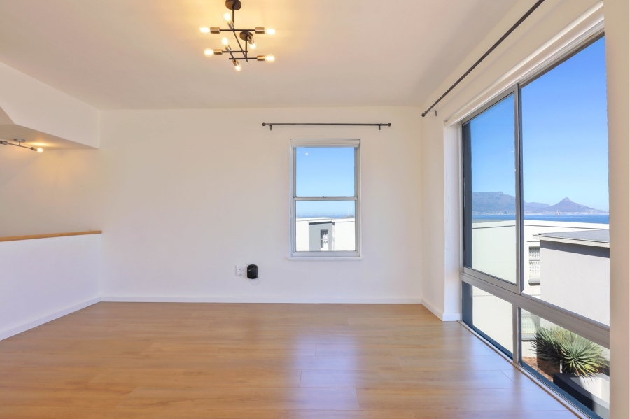 4 Bedroom Property for Sale in Beachfront Western Cape